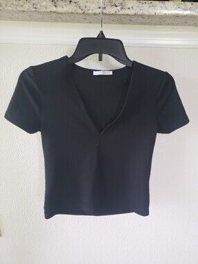 Zara TRF Black V-Neck Short Sleeve